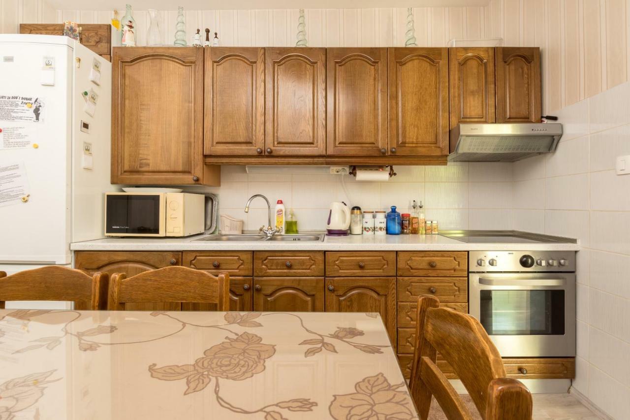 Apartments Ivan Каштела Экстерьер фото